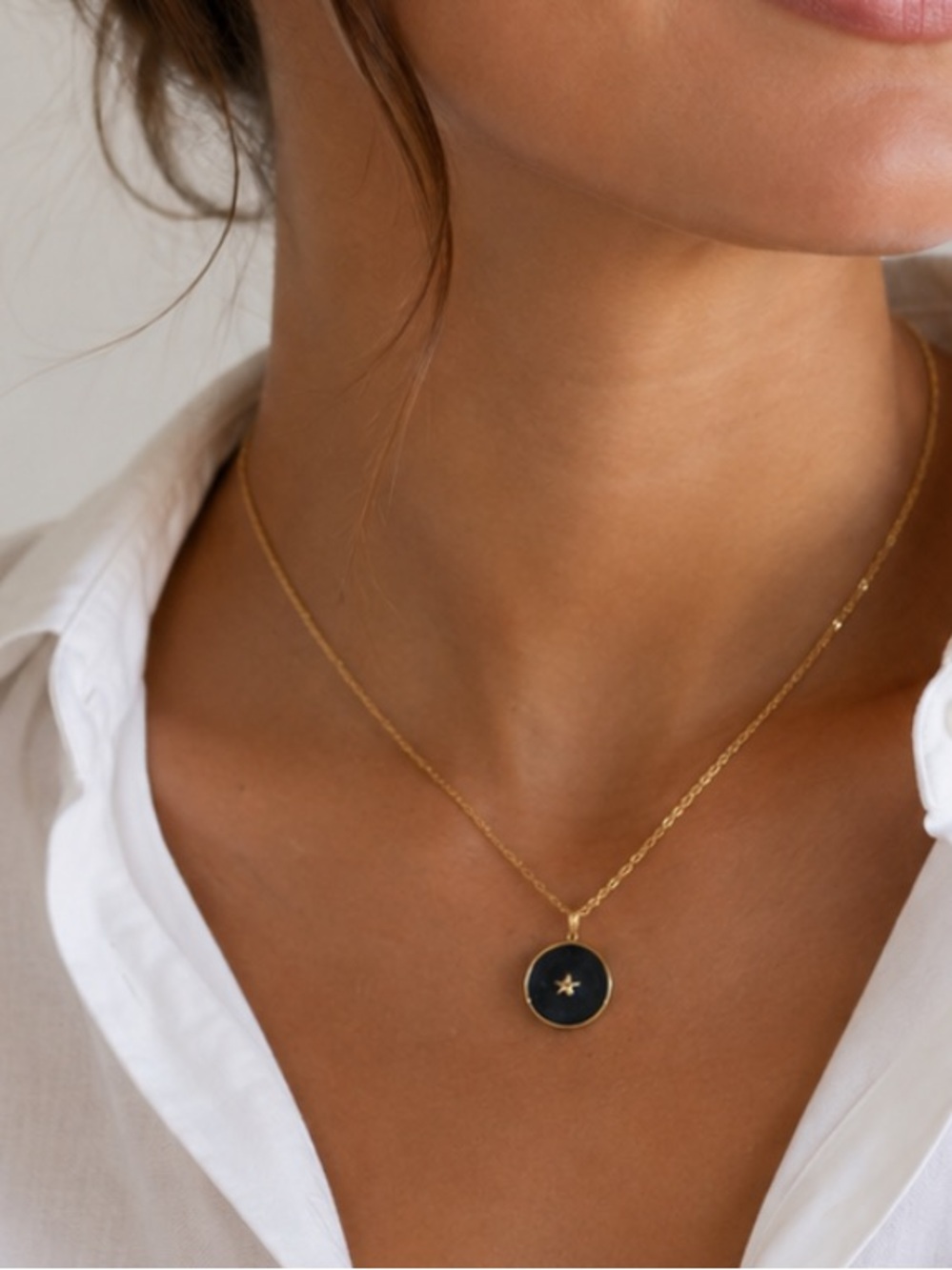 New! Black Star Gold Chain Necklace NWOT 1009